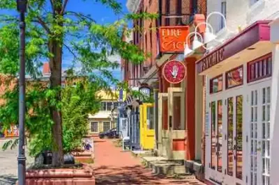 Enjoy The Hustle-Bustle Of Fells Point Baltimore 