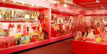 The National Museum of Toys and Miniature 