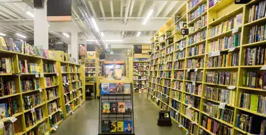 Wander for hours inside Powells City of Books